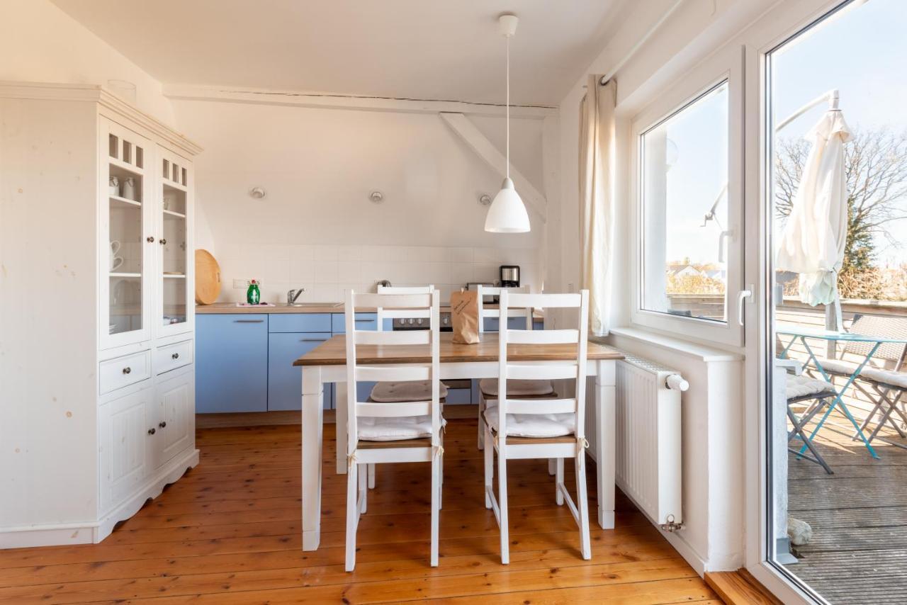 Ferienwohnung Brombeere Mit Grossem Garten Und Balkon Graal-Mueritz Exterior photo